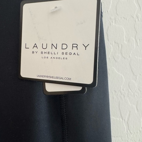 Laundry By Shelli Segal Black Leggings - Picture 2 of 7